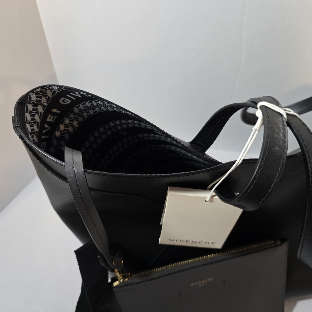 Givenchy Winged Leather Tote - Picture 7 of 16